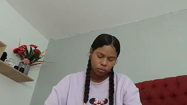 keyla mejia online show from 05/04/26, 11:57
