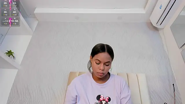 keyla mejia online show from 05/24/26, 12:27