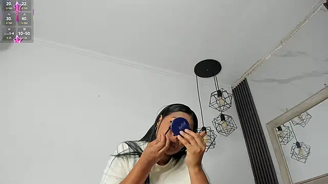 keyla mejia online show from 05/14/26, 12:02