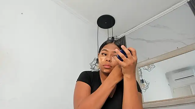 keyla mejia online show from 03/21/26, 12:09