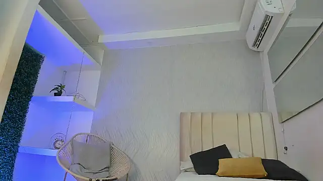 keyla mejia online show from 02/22/26, 12:07