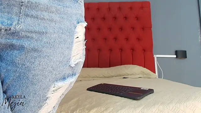 keyla mejia online show from 01/10/26, 12:00