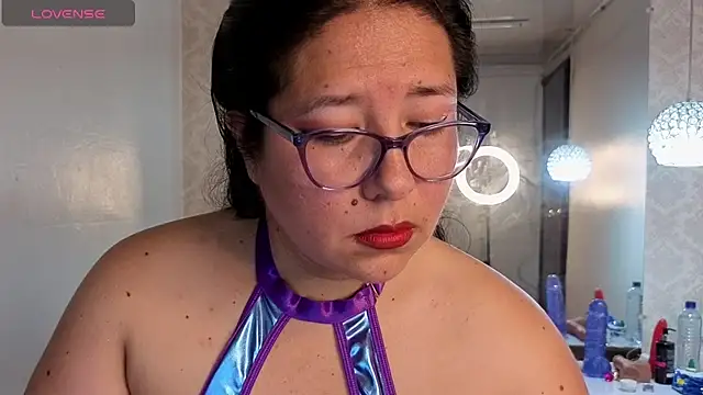 scarlett widow  online show from 05/30/26, 02:18