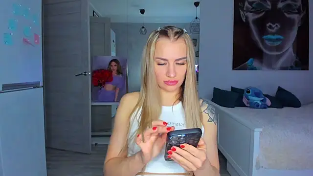 MashaFromRussia   online show from 11/12/25, 08:51