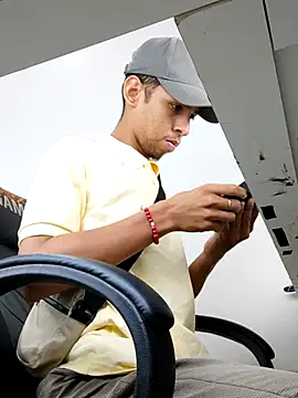 Oqui online show from 02/24/26, 06:53