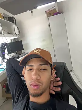 Oqui online show from 03/17/26, 05:49