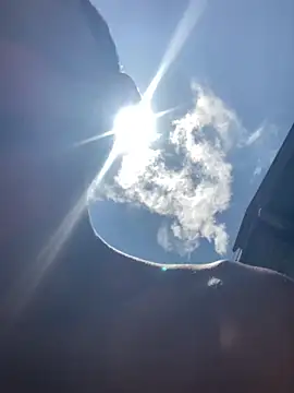 Oqui online show from 10/06/25, 03:02