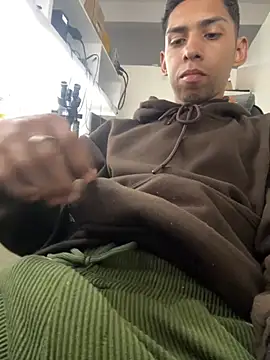 Oqui online show from 04/06/26, 08:10