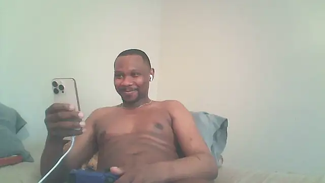 Snapshot of icysmoke2 chatting on 05/19/26, 11:34 icysmoke2 online show from 05/19/26, 11:34