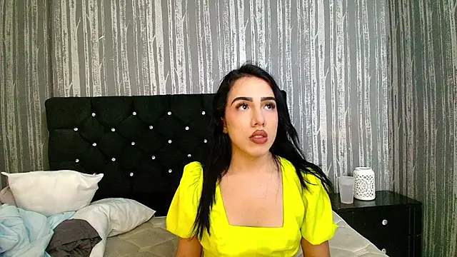 Alicee Moonn online show from 05/09/26, 07:39