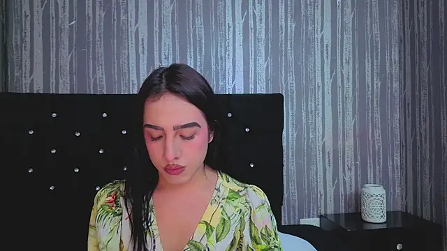 Alicee Moonn online show from 06/26/26, 08:36
