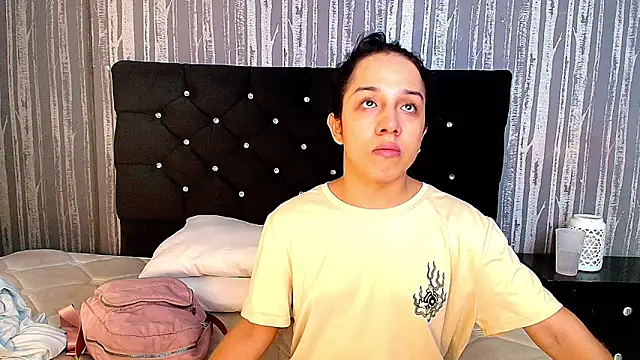 Alicee Moonn online show from 03/23/26, 05:13