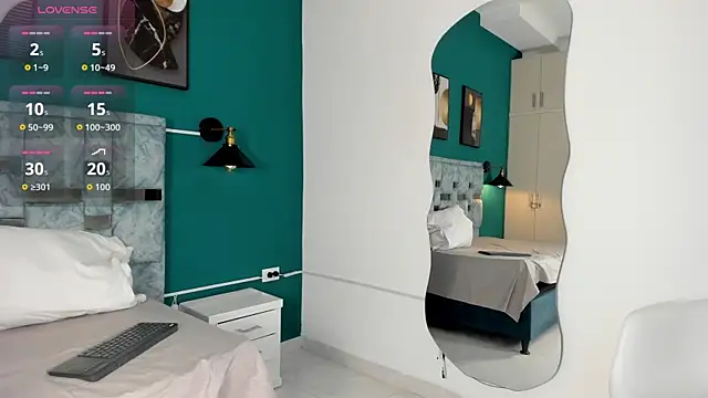 tamara lovv online show from 11/29/25, 12:16