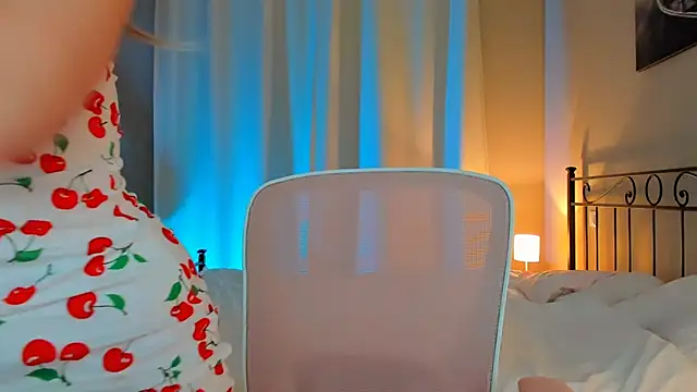 VelvetEliza online show from 09/28/25, 05:31