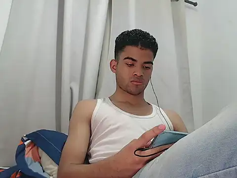 camillo beischel  online show from 09/19/25, 06:45
