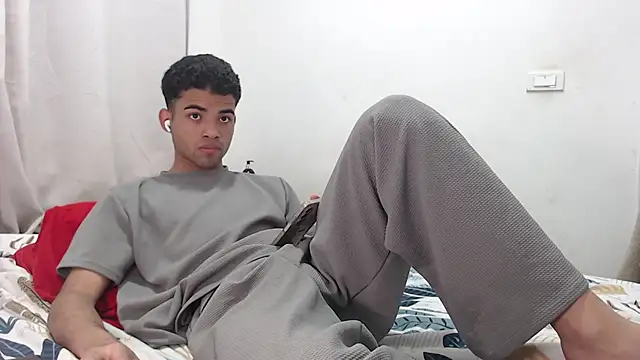 camillo beischel  online show from 01/11/26, 07:10