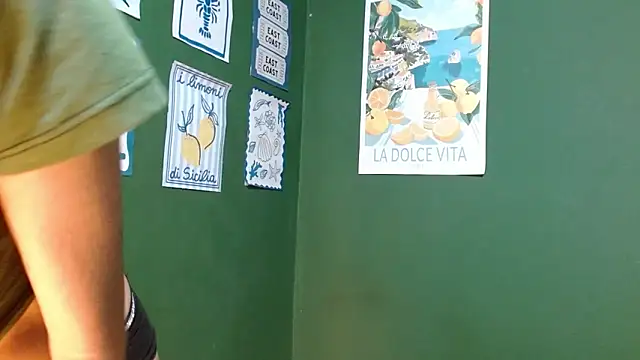 Roxiehood online show from 02/06/26, 02:07