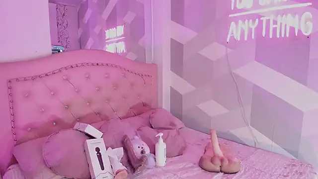 BiancaShermann online show from 12/22/25, 07:36