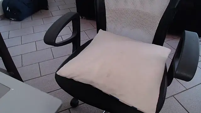 Stronggsexy online show from 10/26/25, 07:36