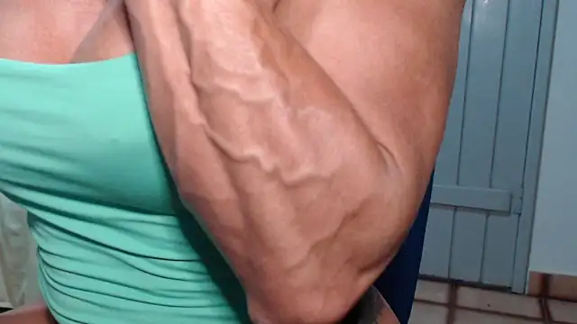 Stronggsexy online show from 12/17/25, 10:26