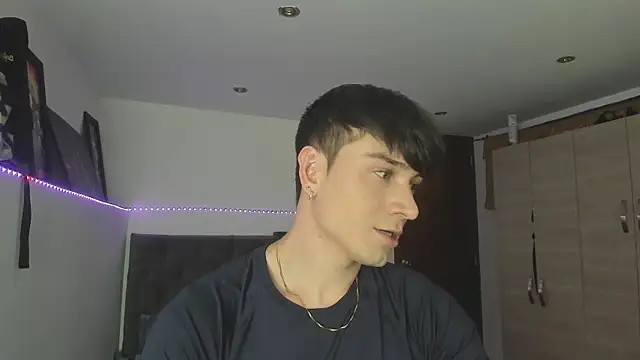 stevve 14 online show from 10/11/25, 04:13