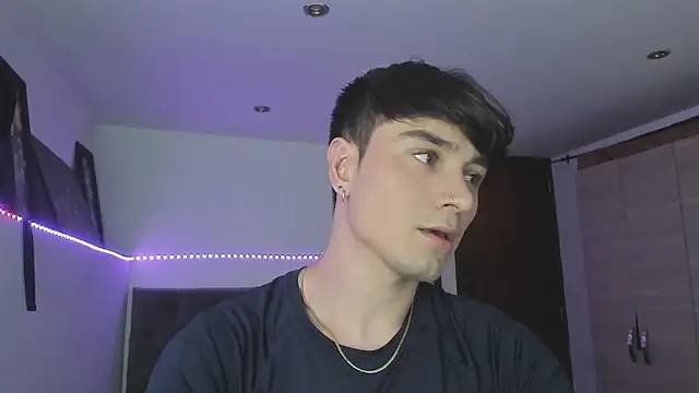 stevve 14 online show from 10/07/25, 05:19