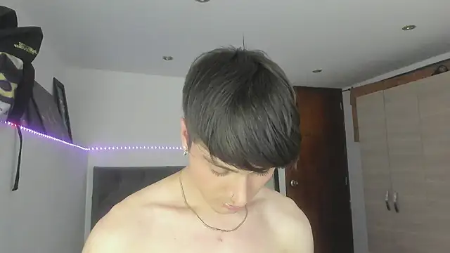 stevve 14 online show from 11/04/25, 03:32