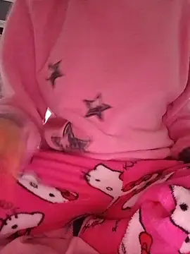 Hottiesophie online show from 05/15/26, 05:44