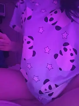 Hottiesophie online show from 05/25/26, 08:51