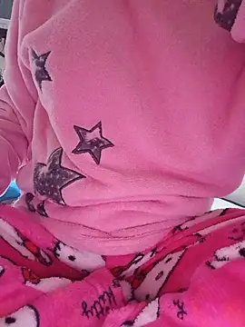 Hottiesophie online show from 05/14/26, 04:48