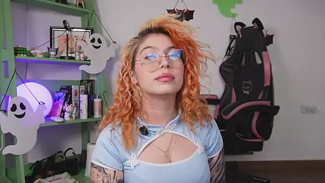 YunoRose  online show from 11/07/25, 12:31