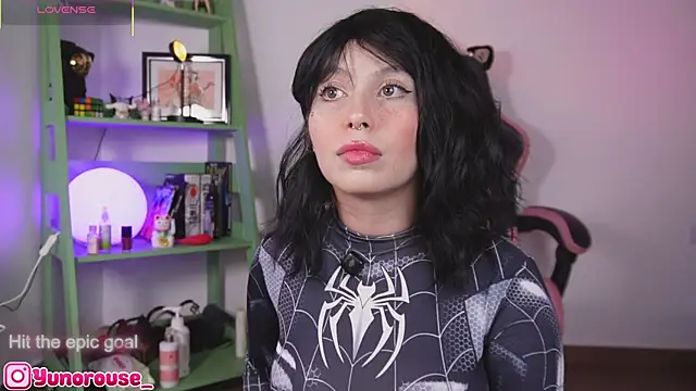 YunoRose  online show from 10/28/25, 03:18