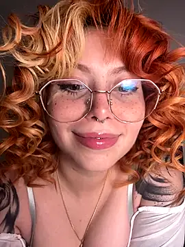 YunoRose  online show from 10/20/25, 03:52