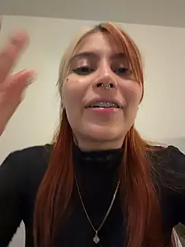 YunoRose  online show from 02/15/26, 05:30