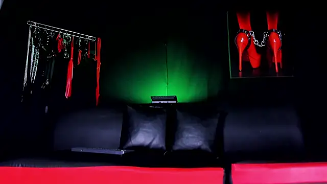 AmaniStone online show from 11/14/25, 05:27