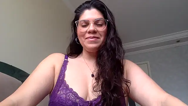 Snapshot of Melissa_Noir chatting on 09/09/25, 06:17 Melissa Noir online show from 09/09/25, 06:17