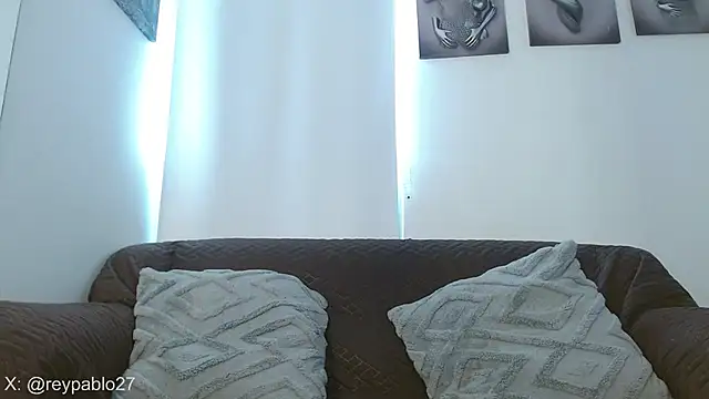 ReyPablo1 online show from 11/29/25, 01:55