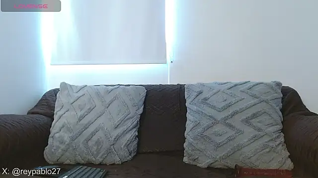 ReyPablo1 online show from 11/21/25, 08:41