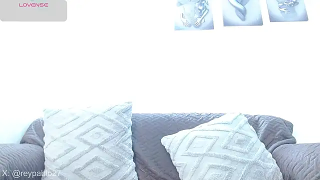 ReyPablo1 online show from 11/30/25, 02:07