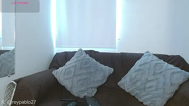 ReyPablo1 online show from 11/12/25, 07:18