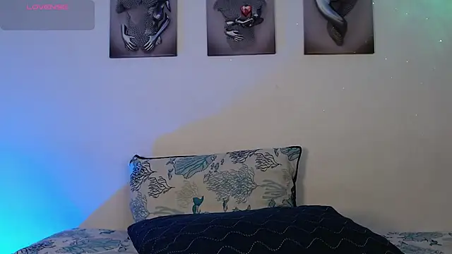 Snapshot of ReyPablo1 chatting on 09/27/25, 05:08 ReyPablo1 online show from 09/27/25, 05:08