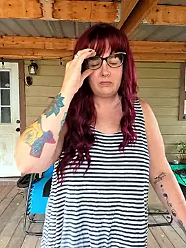 valeriejane online show from 10/28/25, 08:19