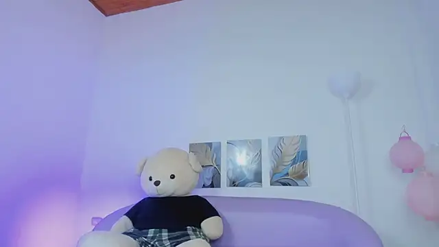 emily yeon online show from 02/28/26, 10:09