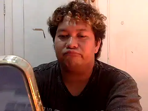 shufalicious online show from 12/19/25, 04:53