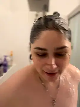 Snapshot of Alix_Valentine chatting on 10/22/25, 04:50 Alix Valentine online show from 10/22/25, 04:50