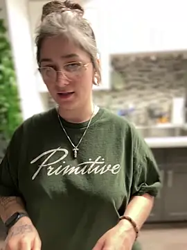 Alix Valentine online show from 03/01/26, 03:17