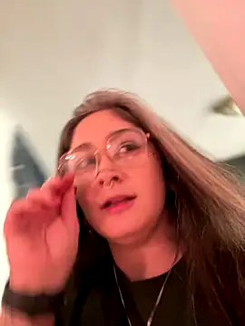 Alix Valentine online show from 10/20/25, 07:58