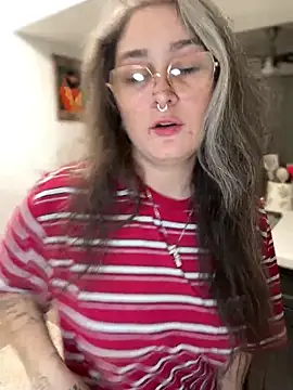 Alix Valentine online show from 03/08/26, 02:04