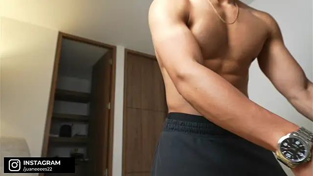 DeusbelliS online show from 04/18/26, 01:52