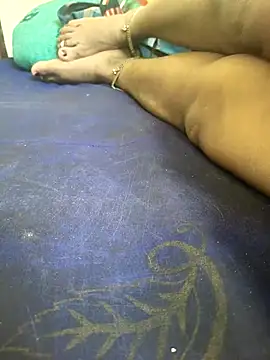 Villageanuty online show from 11/26/25, 03:50